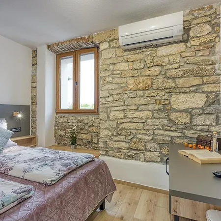 Bed and Breakfast Materada 3*