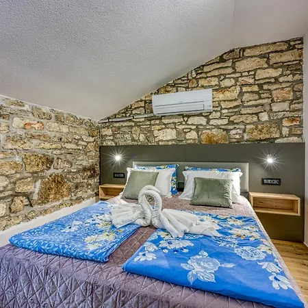Bed & Breakfast Materada Porec