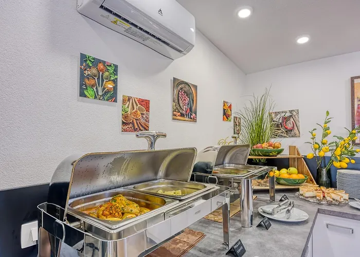 Materada Oda ve Kahvaltı